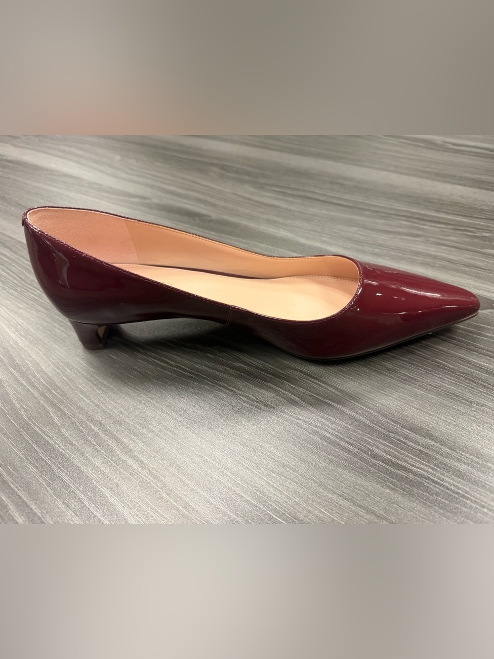 Kate Spade New York Dark Merlot Patent Leather Pointed Toe Pumps Heels Size 9B - Picture 3 of 12